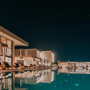 κάντε κράτηση εδώ